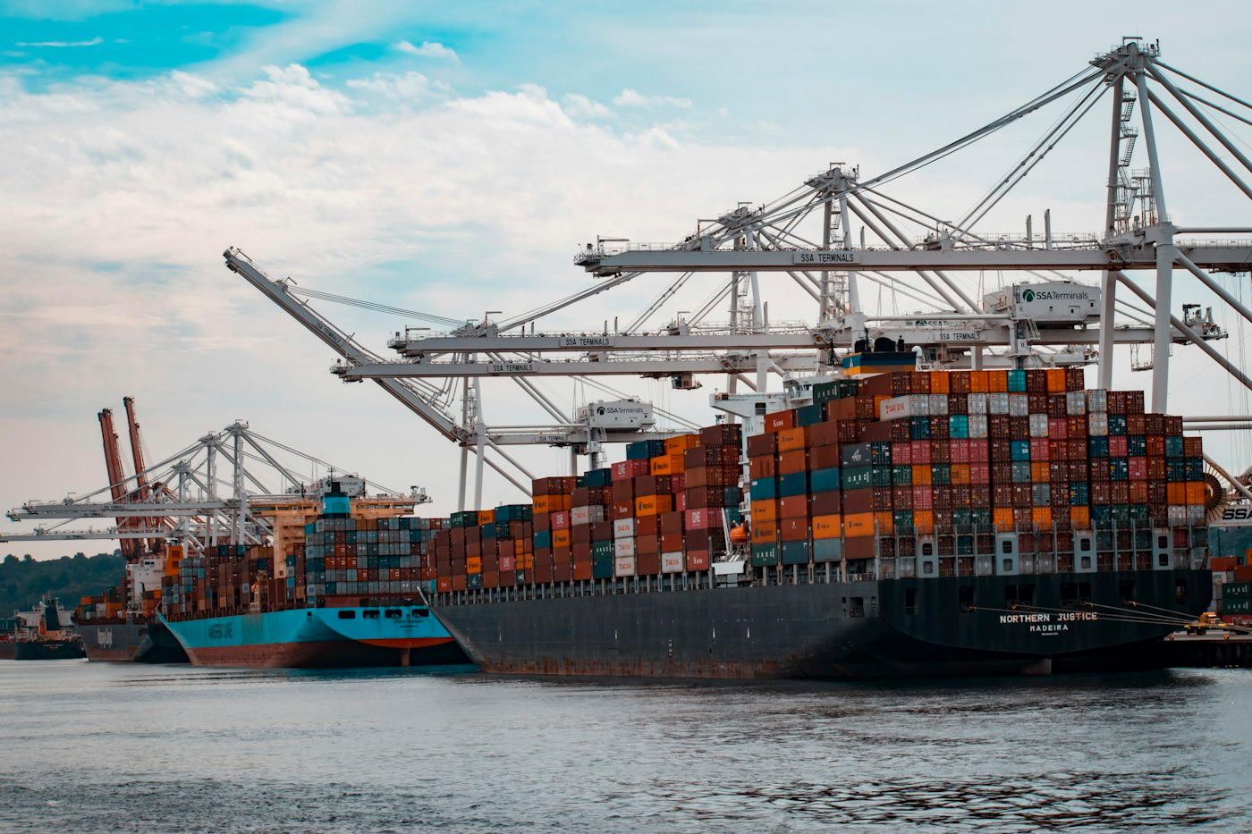 Global Logistics & Fulfillment